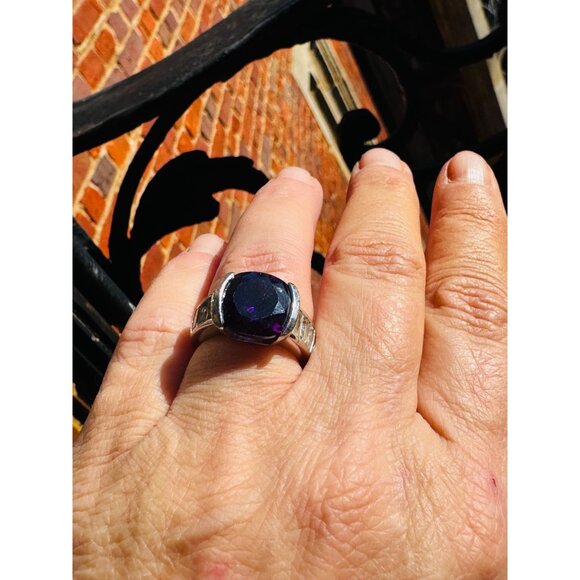 Estate Sterling Silver 925 Amethyst Ring with Cubic Zirconia Accents, Size 7, 10 - Picture 5 of 10